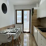 La Gigi *